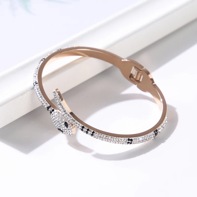 Bracelete Serpente Cravejado