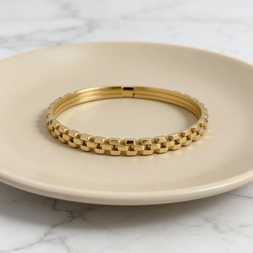 Bracelete May