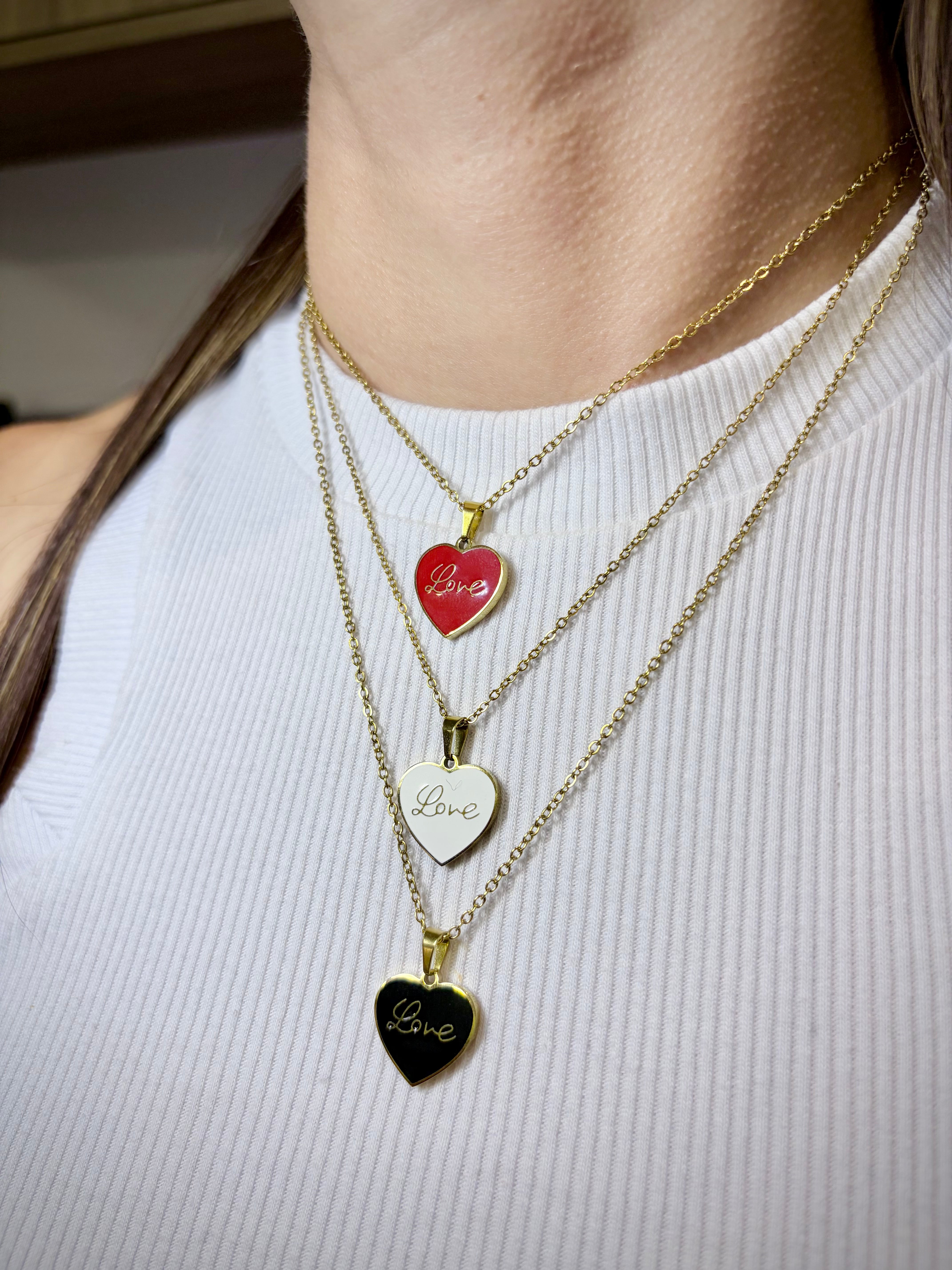 Colar Love