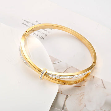 Bracelete Romana Cravejado