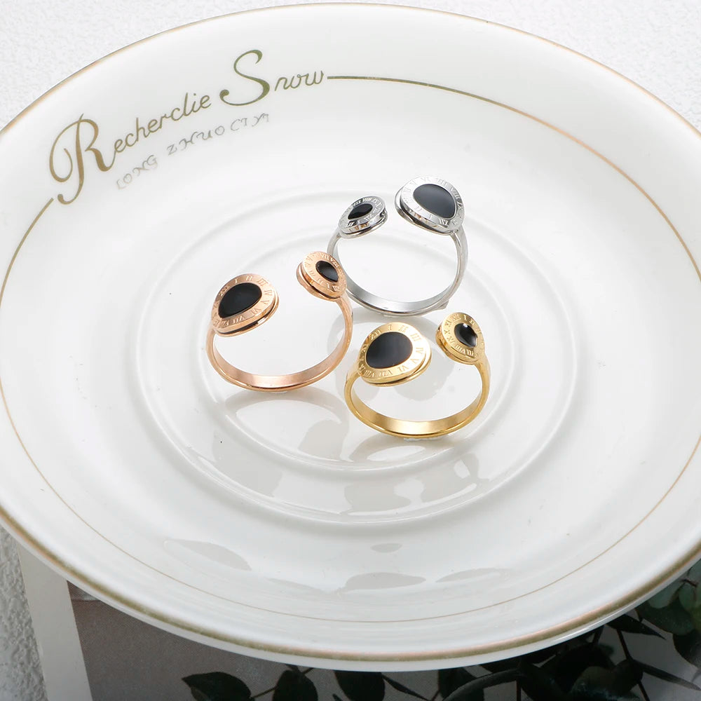 Anel Romana Esmaltado Preto