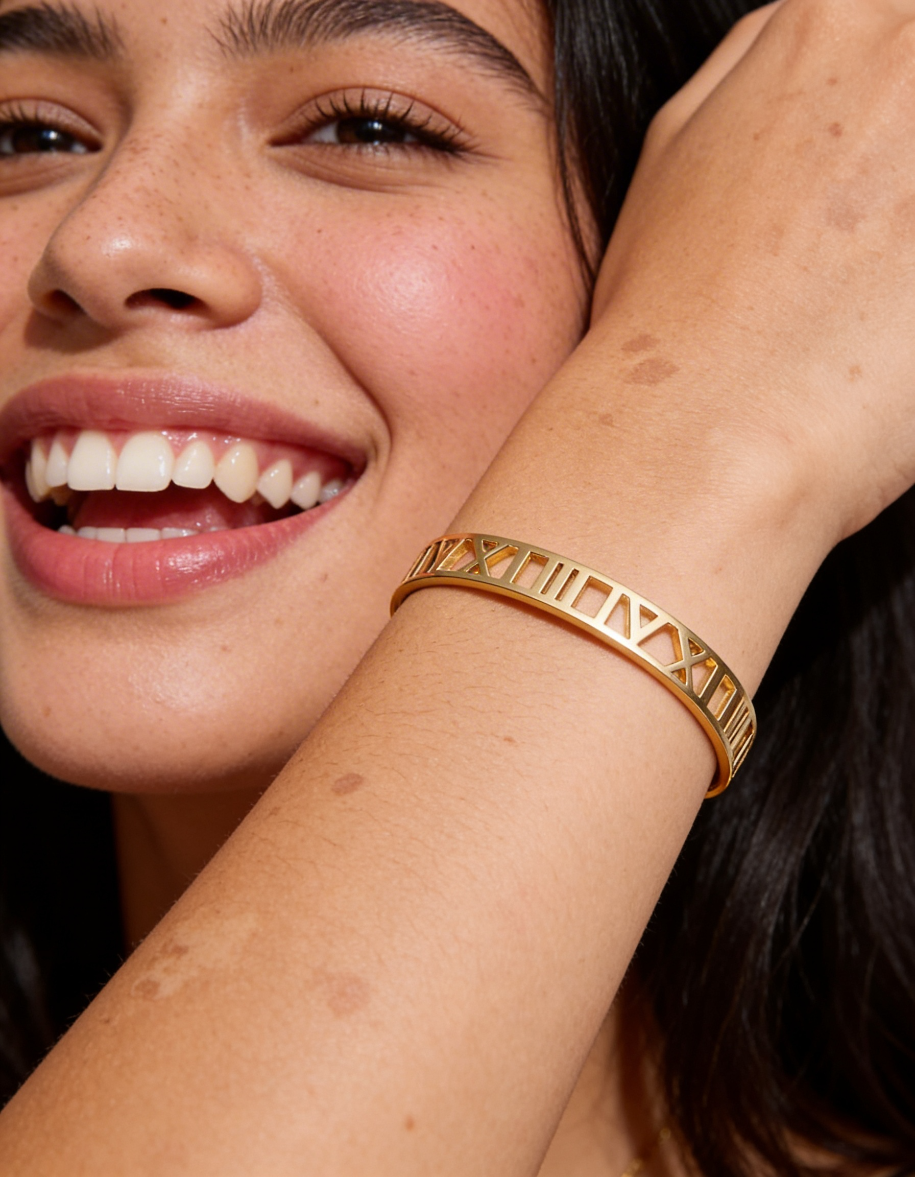 Bracelete Romana Air Vazado