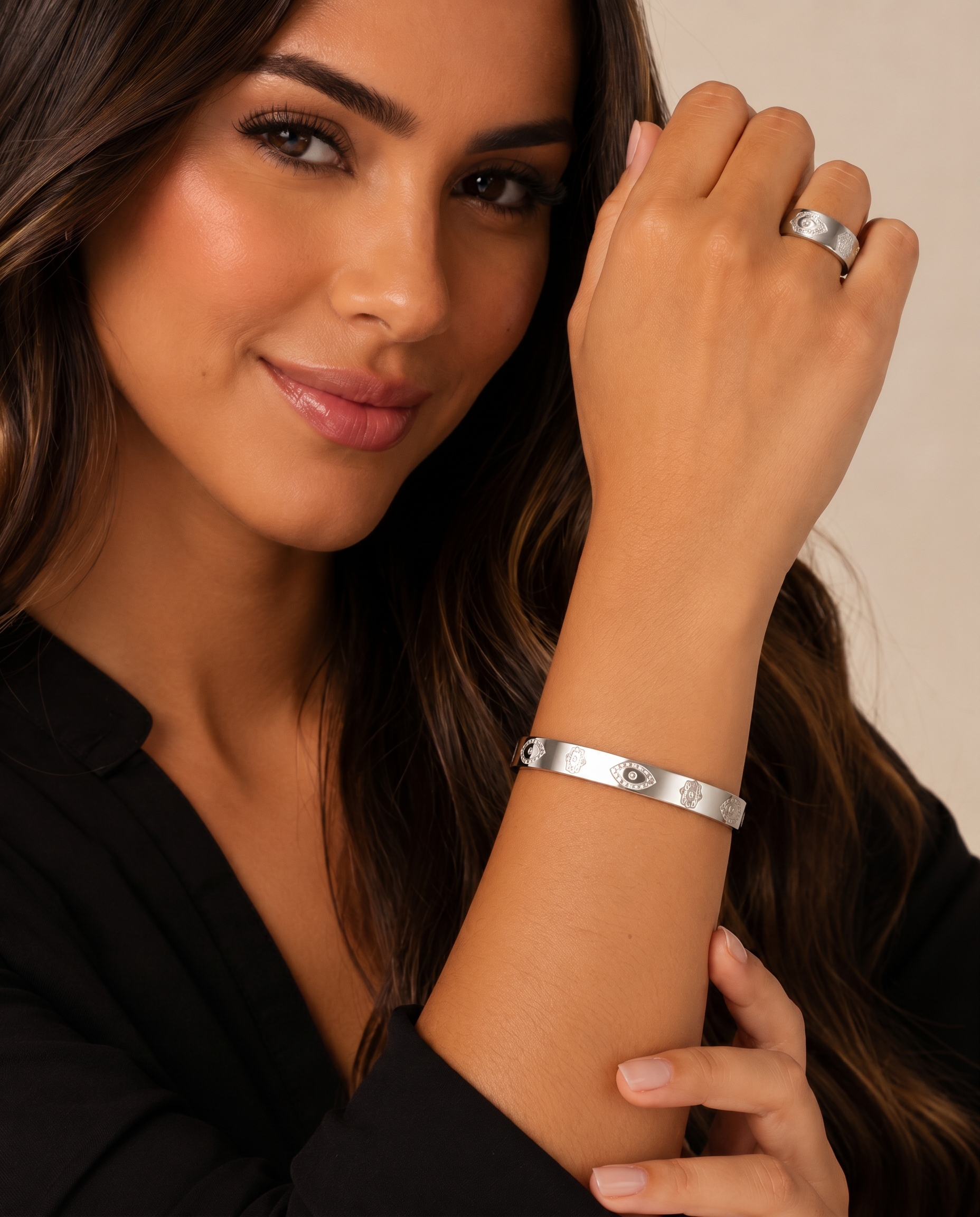 Conjunto Hamsá